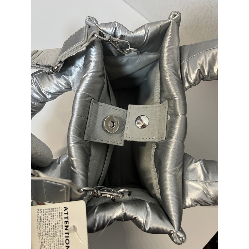 GU Women Metallic Silver Puffy Mini Shoulder Bag Quilted Puffer Crossbody NEW - Picture 5 of 10